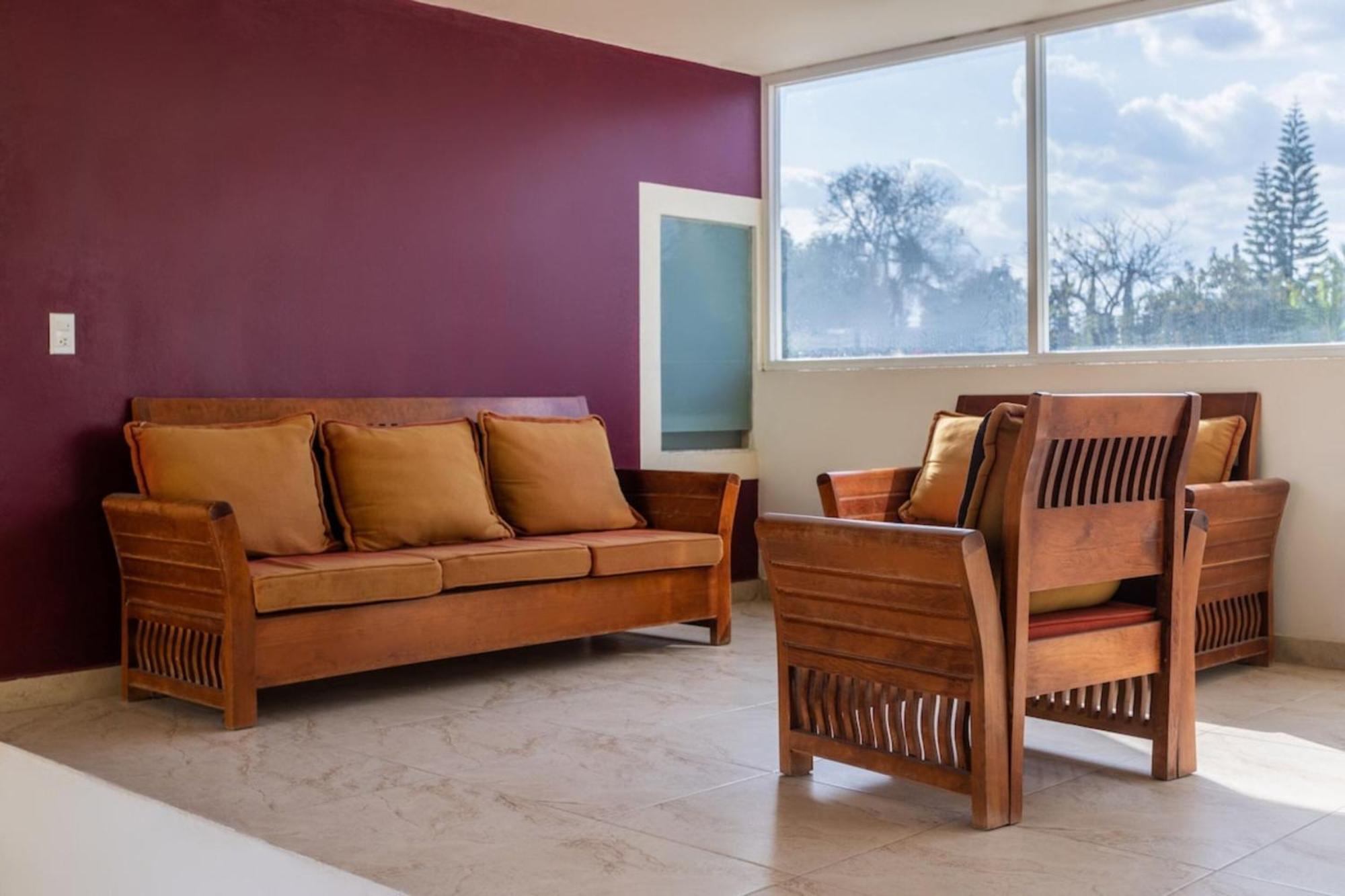 Oyo Hotel Emperadores Inn, أتليكسكو المظهر الخارجي الصورة
